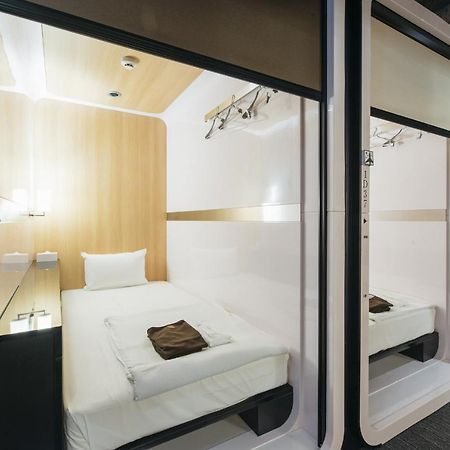 First Cabin Tsukiji Токио Экстерьер фото