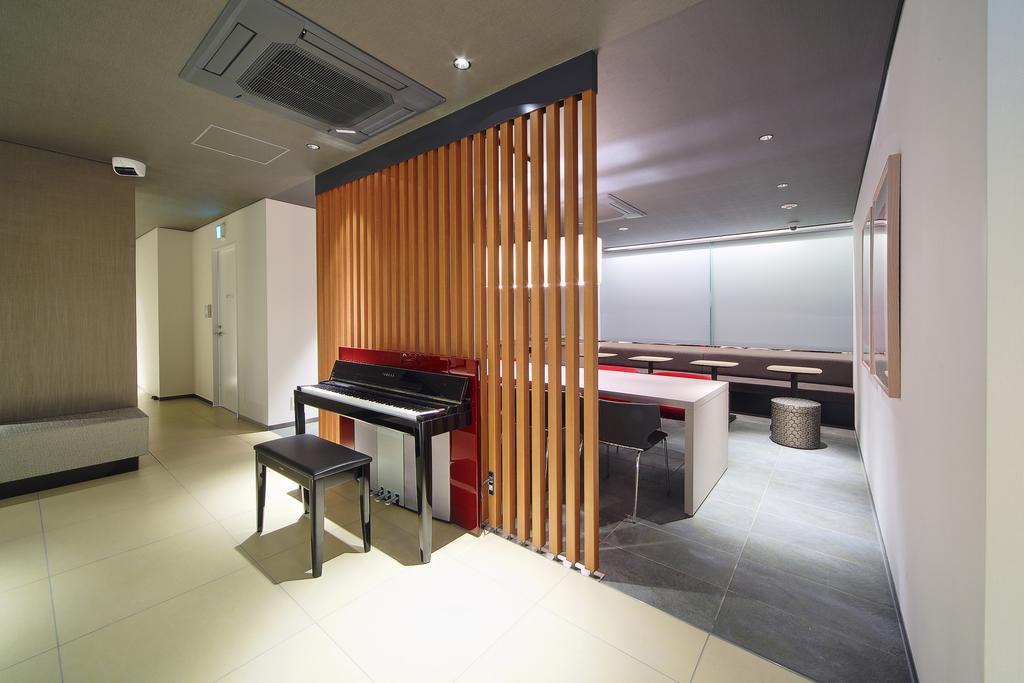 First Cabin Tsukiji Токио Экстерьер фото