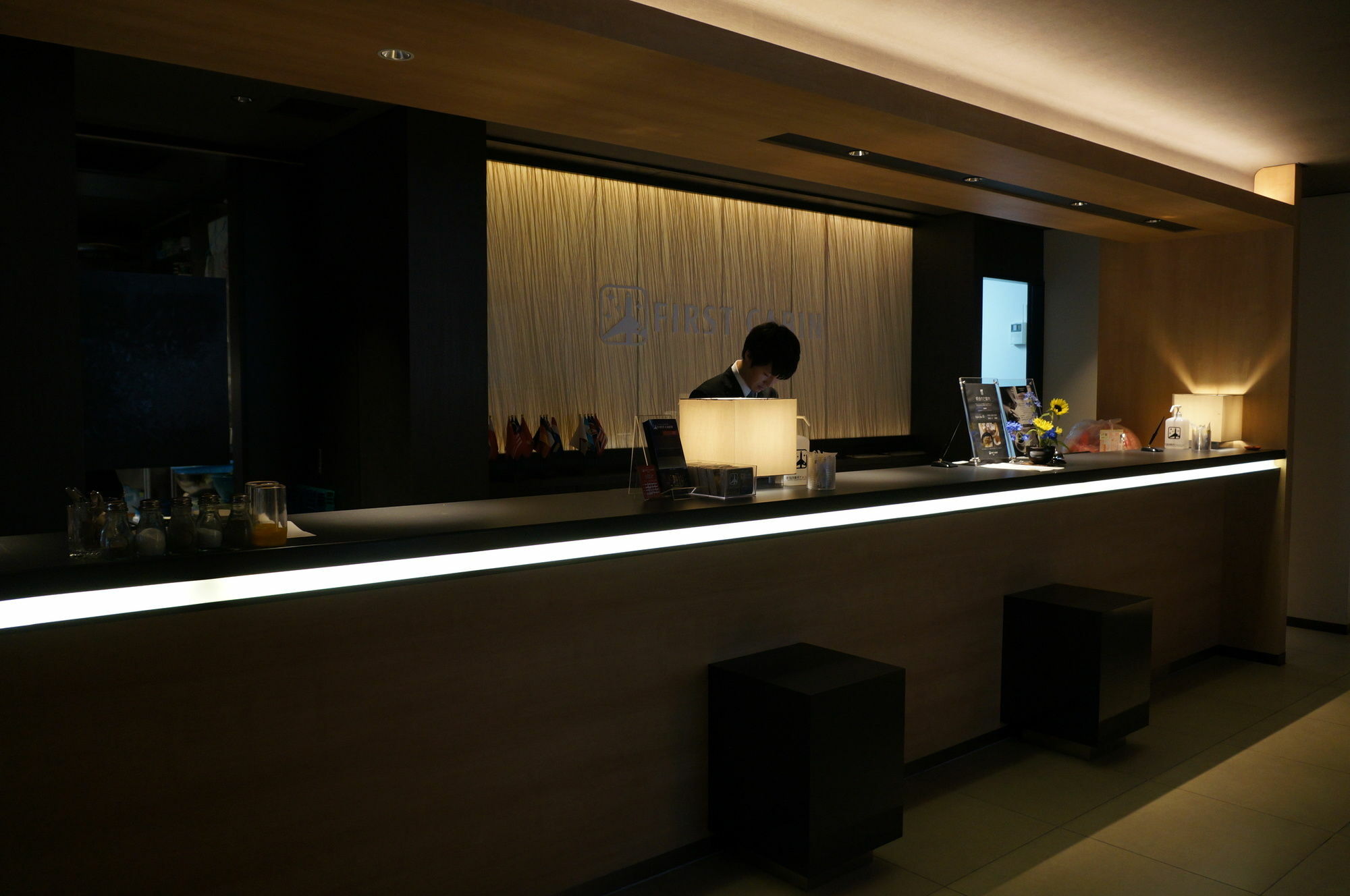 First Cabin Tsukiji Токио Экстерьер фото